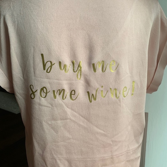 wine and 50 themed silky blouse - Picture 2 of 4